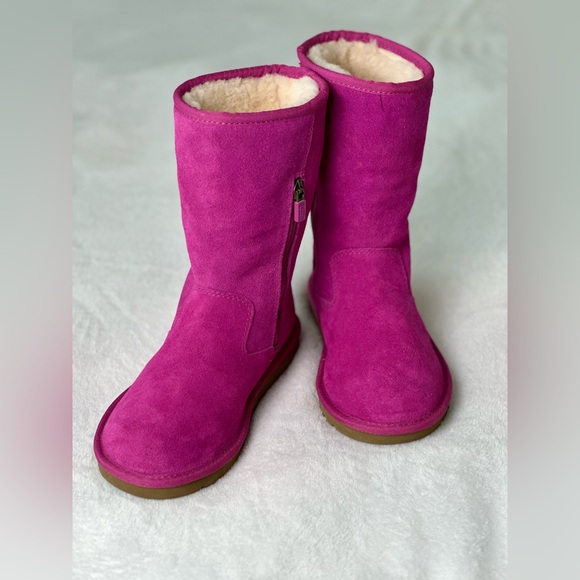 UGG Lil Sunshine Fuschia Pink Suede Boots Size 3 - Picture 1 of 10